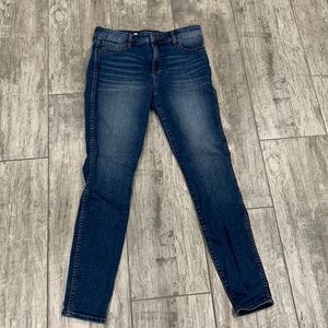Practical New Kut from the Cloth Jeans